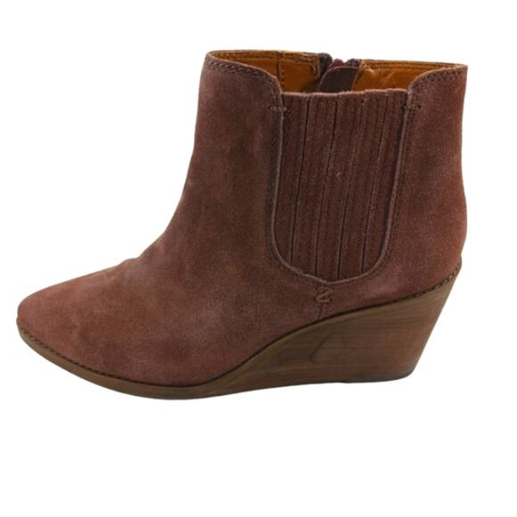Frye and Company Kaye Chelsea Boots GUC $169 size 10M      FS2268 - Picture 1 of 11